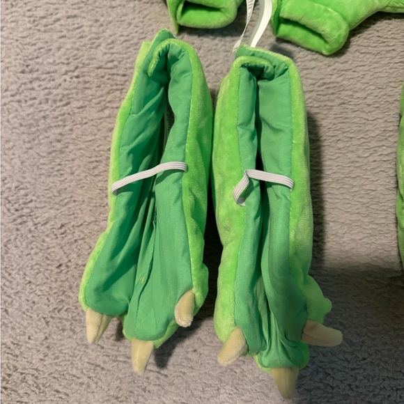 NWOT Pottery Barn Kids Mike Wazowski Monster Inc Costume - Picture 5 of 8